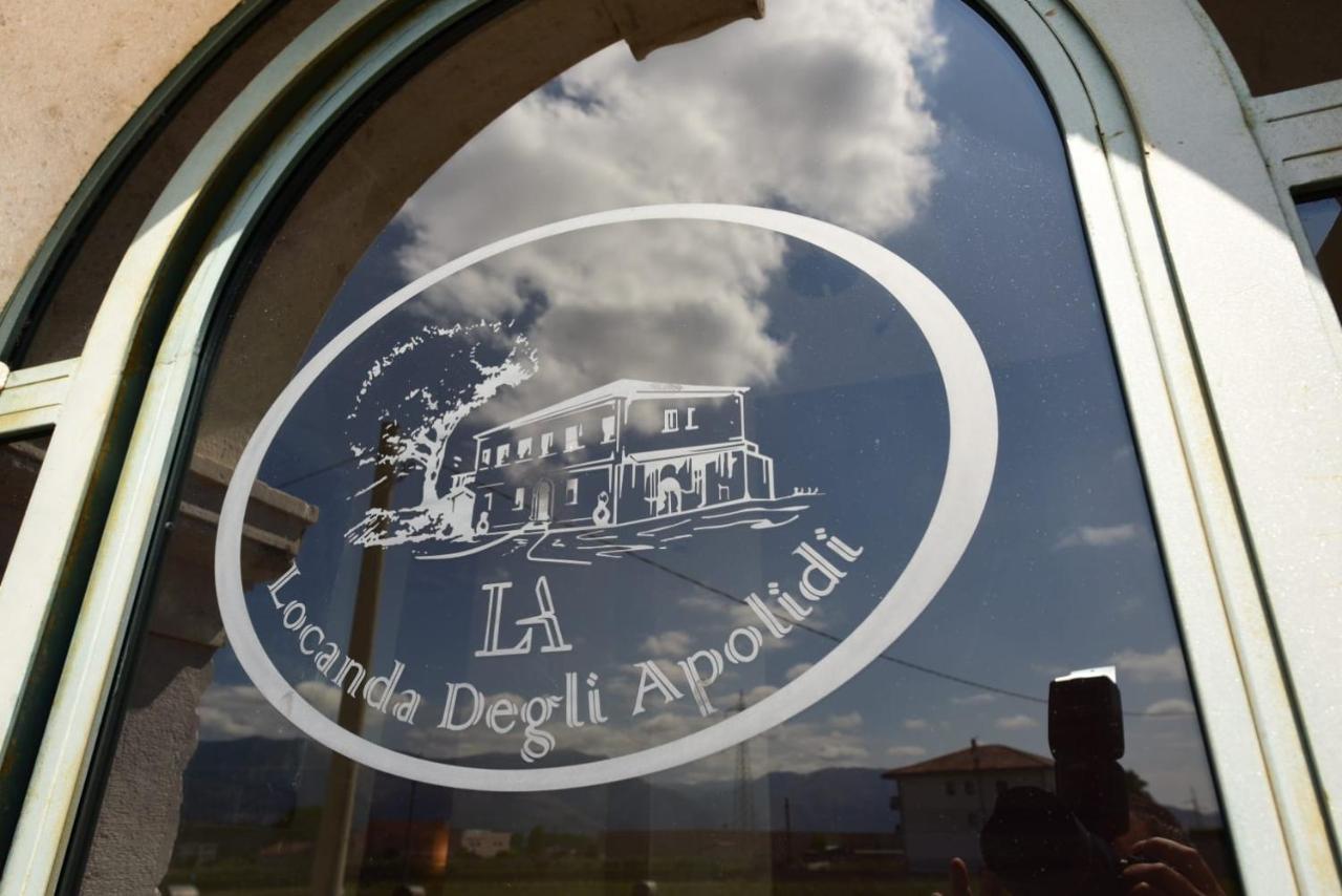 Albergo La Locanda Degli Apolidi アーテナ・ルカーナ エクステリア 写真